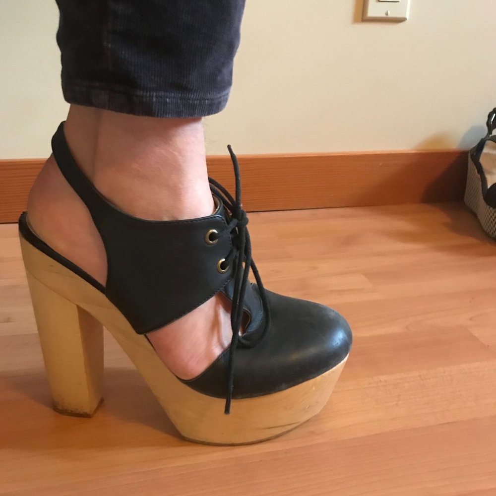 Platform heels - Picture 4 of 4